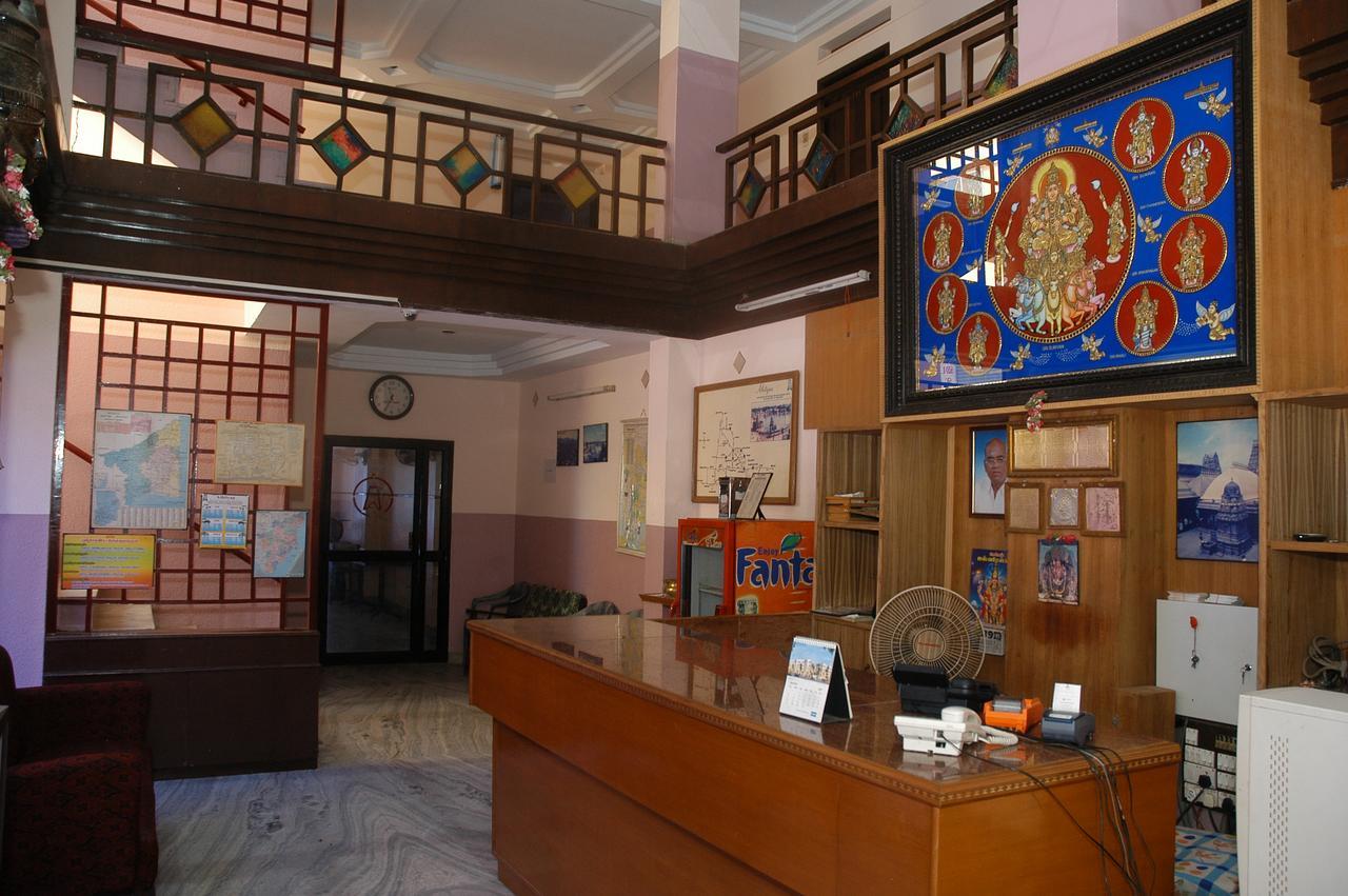 Hotel Athityaa Kumbakonam Ngoại thất bức ảnh